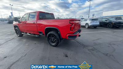 Used 2024 Chevrolet Silverado 2500 - photo 1