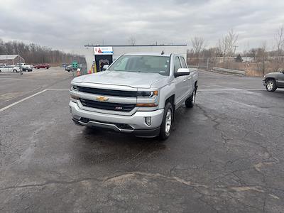 Used 2018 Chevrolet Silverado 1500 - photo 1