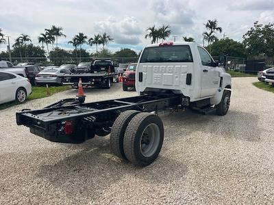 2023 Chevrolet Silverado 4500 Regular Cab DRW RWD, Cab Chassis for sale #PH379925 - photo 2