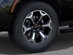 New 2025 GMC Yukon AT4 4WD SUV for sale #G251296 - photo 9