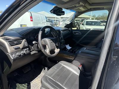 Used 2016 GMC Yukon XL - photo 1