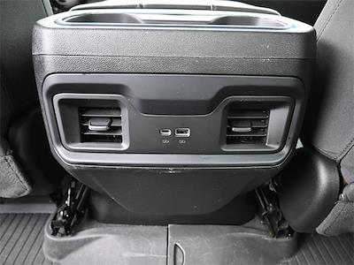 Used 2024 Chevrolet Silverado 1500 - photo 1