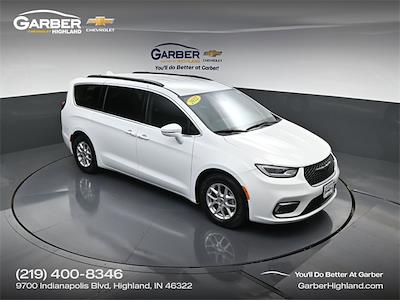 Used 2022 Chrysler Pacifica Touring L Minivan for sale #21219770P - photo 1