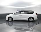 Used 2022 Chrysler Pacifica Touring L Minivan for sale #21219770P - photo 5