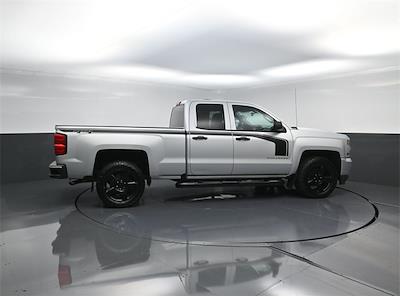 2018 Chevrolet Silverado 1500 Double Cab 4WD Pickup for sale #21376963P - photo 2