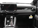 2025 Chevrolet Colorado Crew Cab 4WD Pickup for sale #S1196652 - photo 18