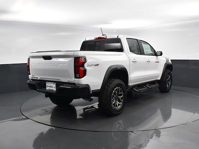 2025 Chevrolet Colorado Crew Cab 4WD Pickup for sale #S1199511 - photo 2