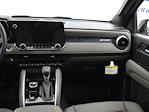 2025 Chevrolet Colorado Crew Cab 4WD Pickup for sale #S1199511 - photo 18
