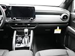 New 2026 Chevrolet Colorado LT Crew Cab 4WD Pickup for sale #T1144379 - photo 18