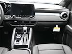 New 2026 Chevrolet Colorado LT Crew Cab for sale #T1146607 - photo 17