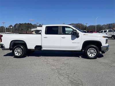 Used 2024 Chevrolet Silverado 3500 - photo 1