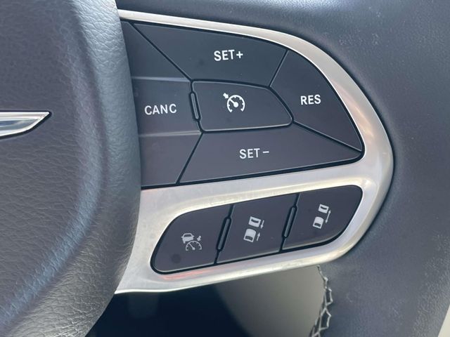 Used 2024 Chrysler Pacifica - photo 24