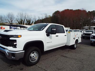 New 2024 Chevrolet Silverado 3500 Crew Cab 4x4 Reading SLU108-SW (SLU108ASW) 9' Service Truck for sale #28402 - photo 2