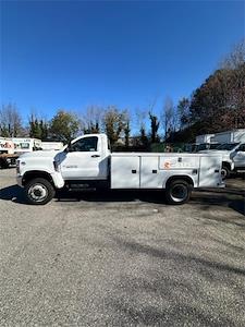 New 2024 Chevrolet Silverado 5500 Regular Cab 4x4 Reading SLU132-DW 11' Service Truck for sale #28727 - photo 2