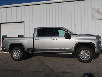 New 2025 Chevrolet Silverado 3500 High Country Crew Cab 4x4 Pickup for sale #29651 - photo 2