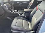 2025 Chevrolet Colorado Crew Cab 4x4 Pickup for sale #30249 - photo 5