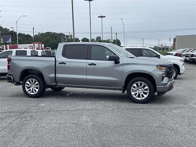 New 2025 Chevrolet Silverado 1500 Custom Crew Cab Pickup for sale #30327 - photo 2