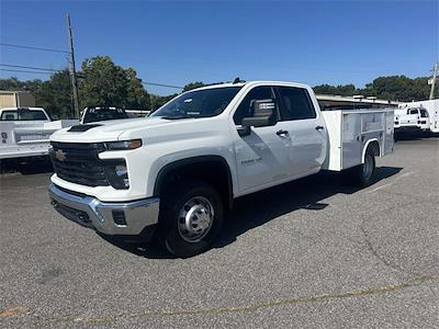 New 2025 Chevrolet Silverado 3500 Crew Cab 4x4 Reading SLU108-DW 9' Service Truck for sale #30748 - photo 2