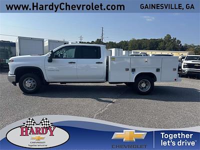 New 2025 Chevrolet Silverado 3500 Crew Cab 4x4 Reading SLU108-SW 9' Service Truck for sale #30782 - photo 1