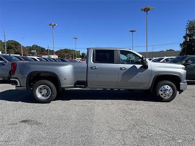 New 2026 Chevrolet Silverado 3500 LT Crew Cab 4WD Pickup for sale #30879 - photo 2