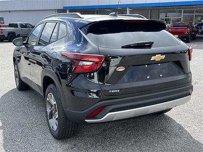 2026 Chevrolet Trax FWD SUV for sale #31129 - photo 2