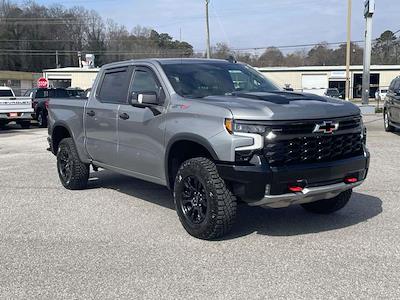 Used 2024 Chevrolet Silverado 1500 - photo 1