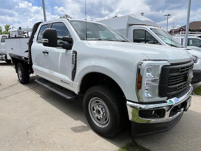 New 2024 Ford F-250 XL Super Cab 4x4 Flatbed Truck for sale #D66229 - photo 1