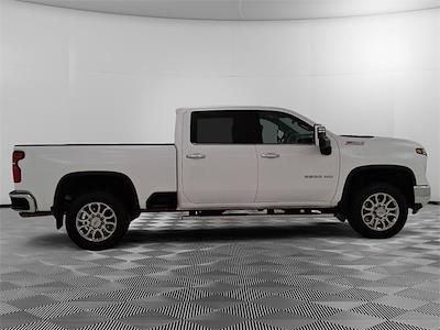 Used 2025 Chevrolet Silverado 2500 - photo 1