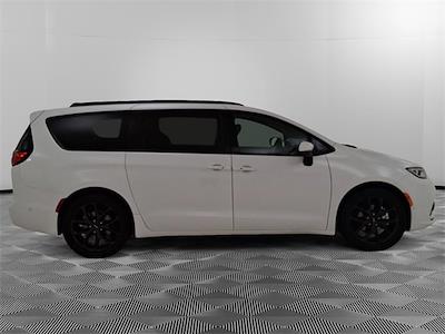 Used 2023 Chrysler Pacifica Touring L Minivan for sale #P212944A - photo 2