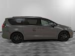 Used 2025 Chrysler Pacifica Limited Minivan for sale #P520447 - photo 3