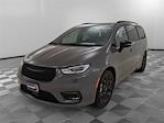 Used 2025 Chrysler Pacifica Limited Minivan for sale #P520447 - photo 7