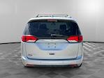 2017 Chrysler Pacifica FWD Minivan for sale #P531914A - photo 3
