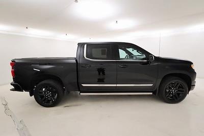 Used 2024 Chevrolet Silverado 1500 - photo 1