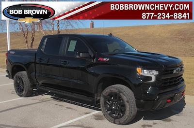 Used 2025 Chevrolet Silverado 1500 - photo 1