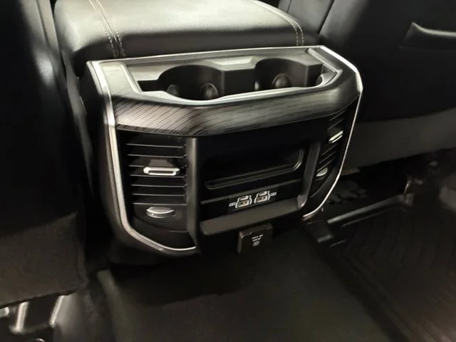 Used 2024 Ram 2500 - photo 21