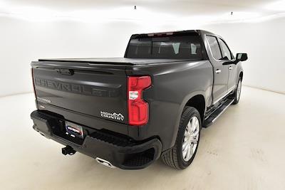 2022 Chevrolet Silverado 1500 Crew Cab 4x4, Pickup for sale #SZ126808A - photo 2