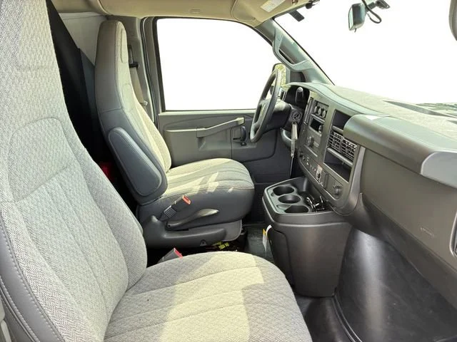 New 2026 Chevrolet Express 2500 - photo 15