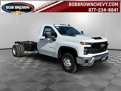 New 2026 Chevrolet Silverado 3500 Regular Cab Cab Chassis for sale #TF147453 - photo 1