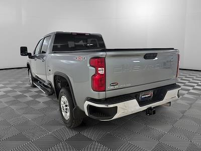 Used 2025 Chevrolet Silverado 2500 - photo 1