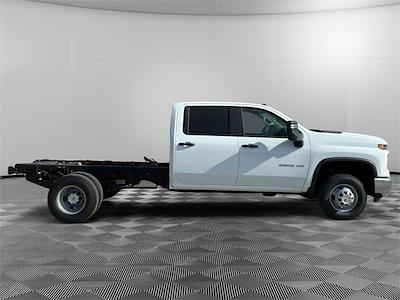 New 2026 Chevrolet Silverado 3500 - photo 1