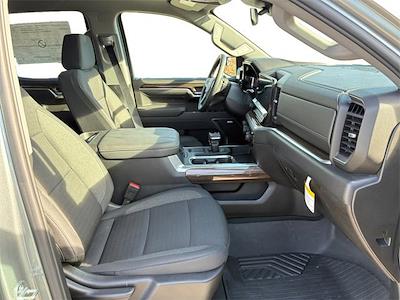 New 2026 Chevrolet Silverado 1500 - photo 1