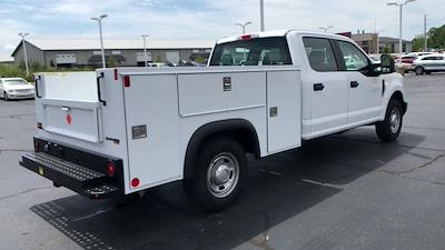 Used 2017 Ford F-250 XL Crew Cab 4x2 Service Truck for sale #112539 - photo 2