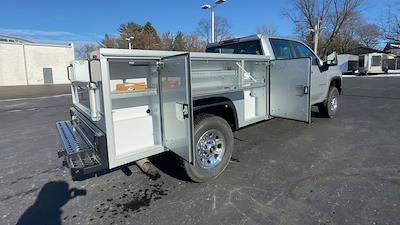 2022 Chevrolet Silverado 3500 Crew Cab 4WD, Service Truck for sale #113391 - photo 2