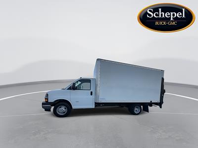 Used 2022 Chevrolet Express 3500 - photo 1