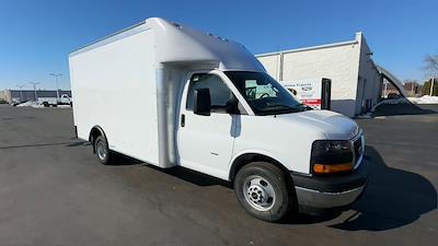 New 2025 GMC Savana 3500 1WT RWD 12' Rockport Box Van for sale #ST233 - photo 2