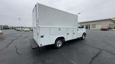 New 2025 GMC Savana 3500 Service Utility Van for sale #ST5X133 - photo 2