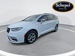 Used 2022 Chrysler Pacifica Limited Minivan for sale #TT12118A - photo 4