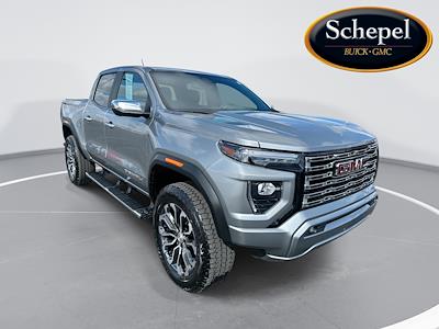Used 2024 GMC Canyon - photo 1