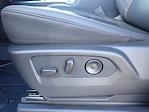 New 2026 GMC Sierra 2500 SLT Crew Cab 4WD Pickup for sale #TT866 - photo 19