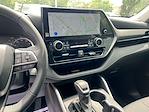 Used 2025 Toyota Highlander XLE AWD SUV for sale #107995M - photo 14